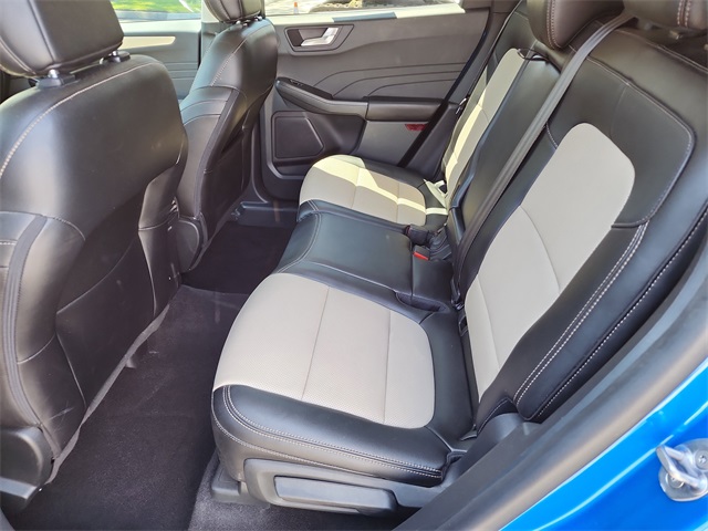 2021 Ford Escape Titanium Hybrid photo 13