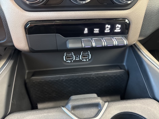2021 Ram 1500 Laramie photo 23