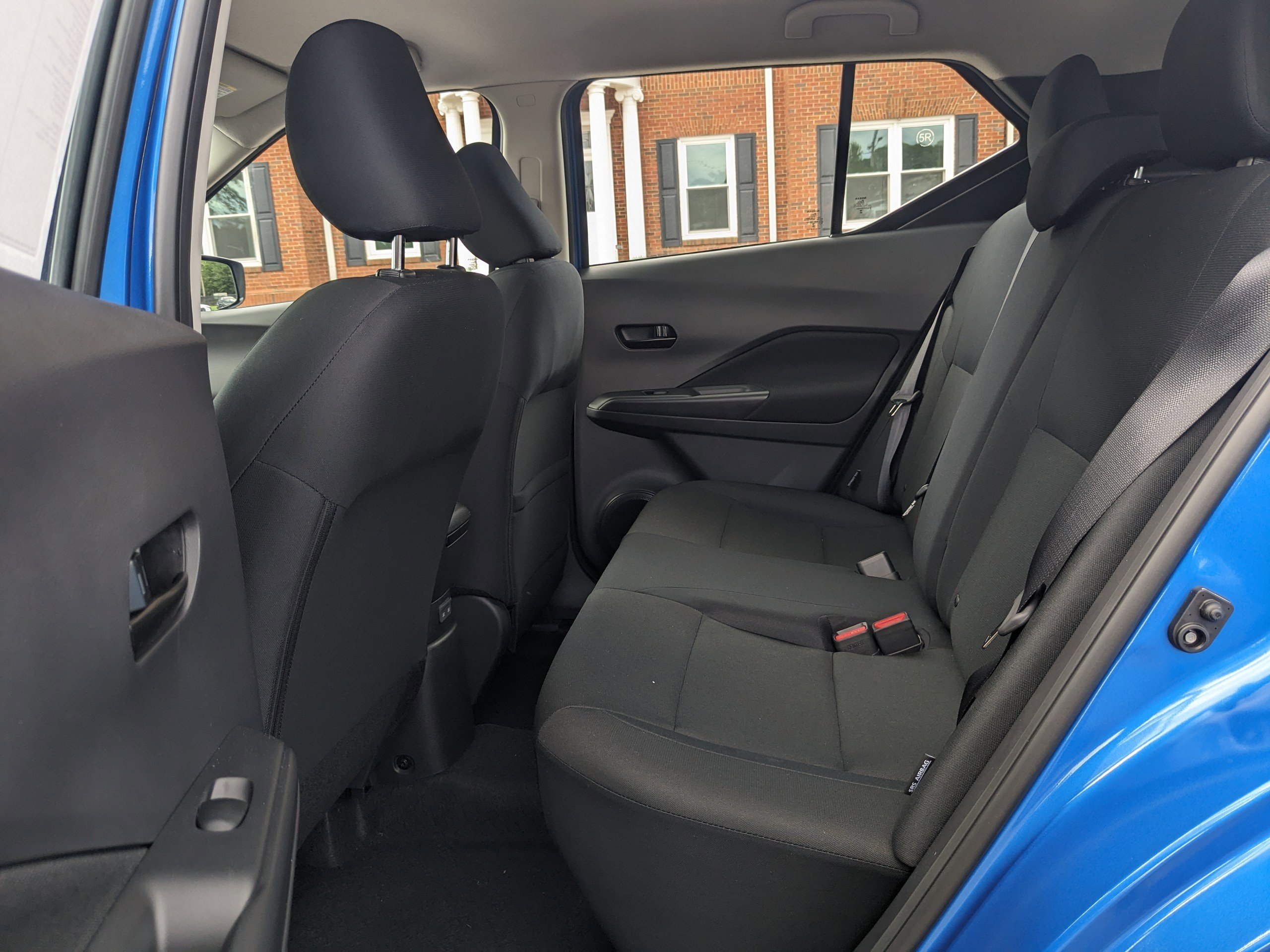 2025 Nissan Kicks Play S photo 5