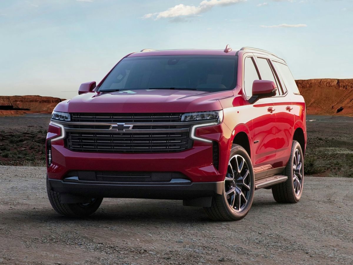 Used 2022 Black Chevrolet Z71 image 1