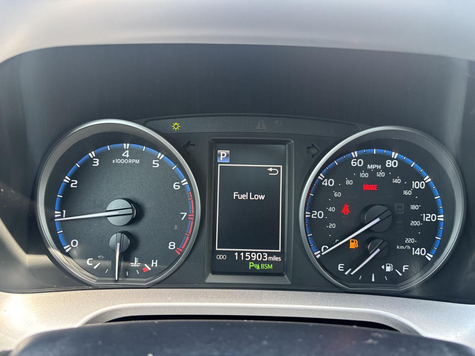2018 Toyota RAV4 Adventure photo 31