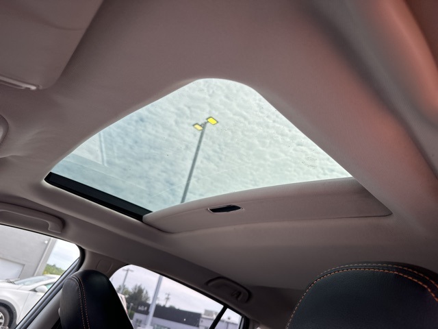 2018 Subaru Crosstrek 2.0i Premium photo 11
