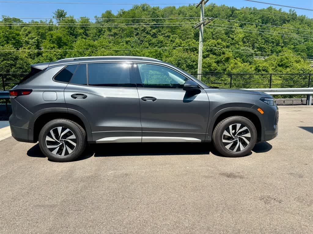 2025 Volkswagen Tiguan S photo 5