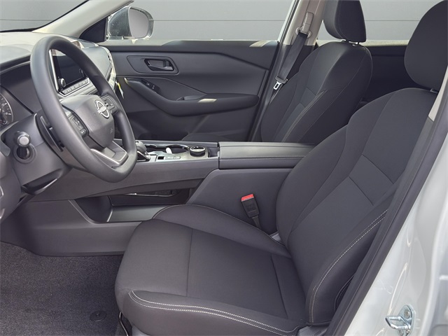 2026 Nissan Rogue S photo 19