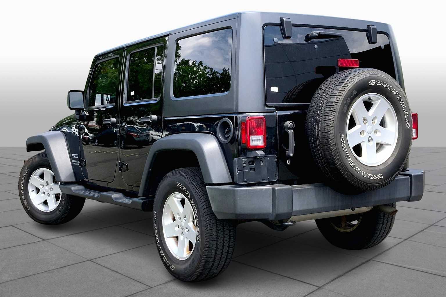 2017 Jeep Wrangler Unlimited Sport photo 10