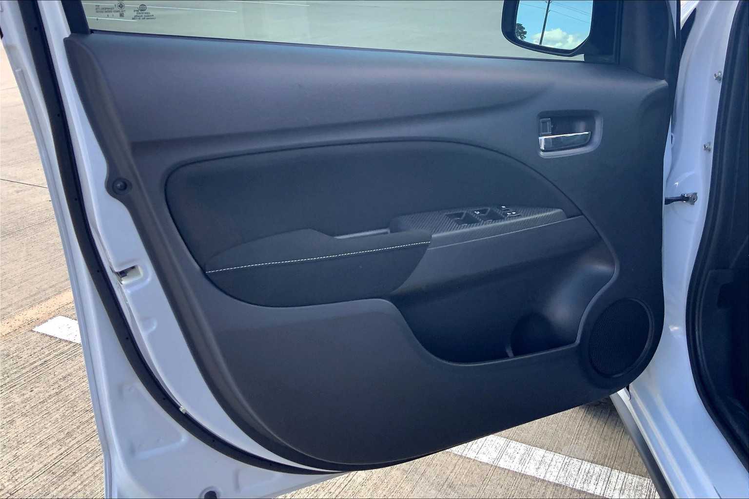 2024 Mitsubishi Mirage SE photo 20