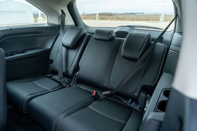 2026 Honda Odyssey Touring photo 16