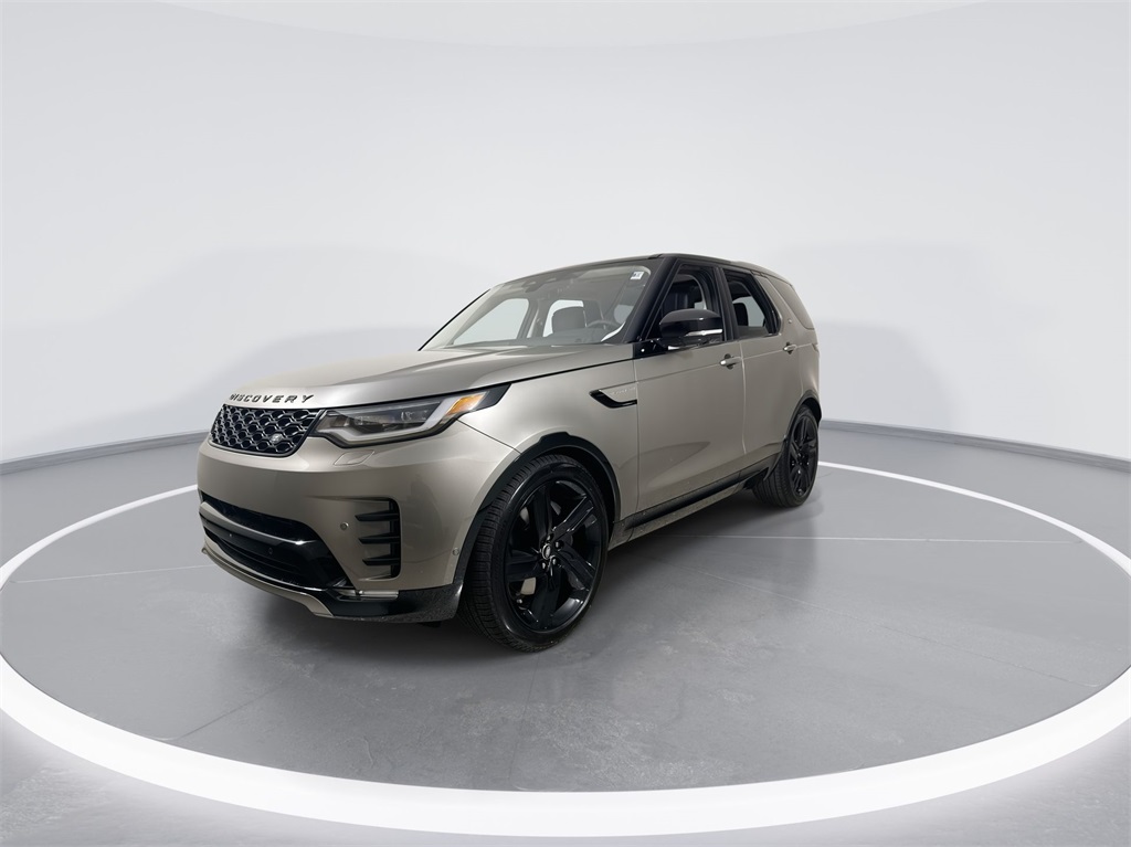 2025 Land Rover Discovery SE photo 3