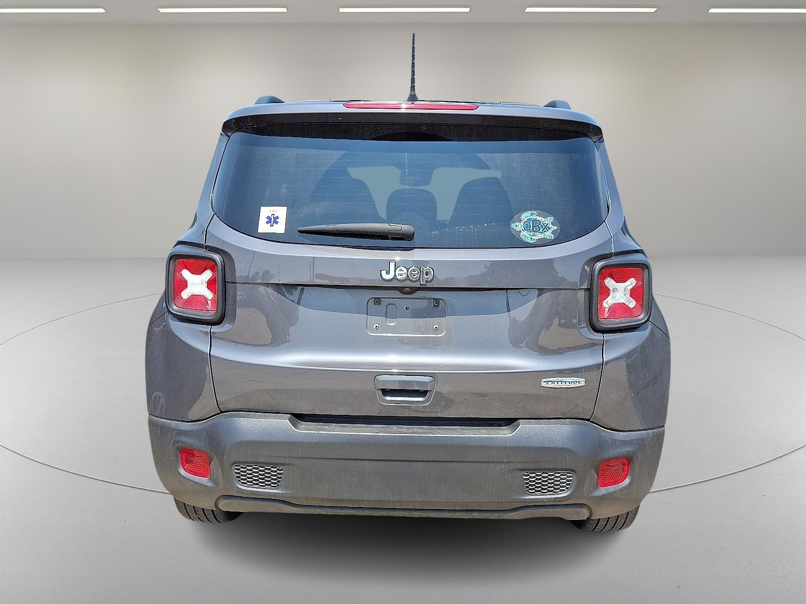 2022 Jeep Renegade Latitude photo 3