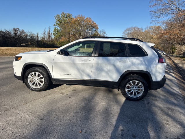 2022 Jeep Cherokee Latitude Lux photo 4