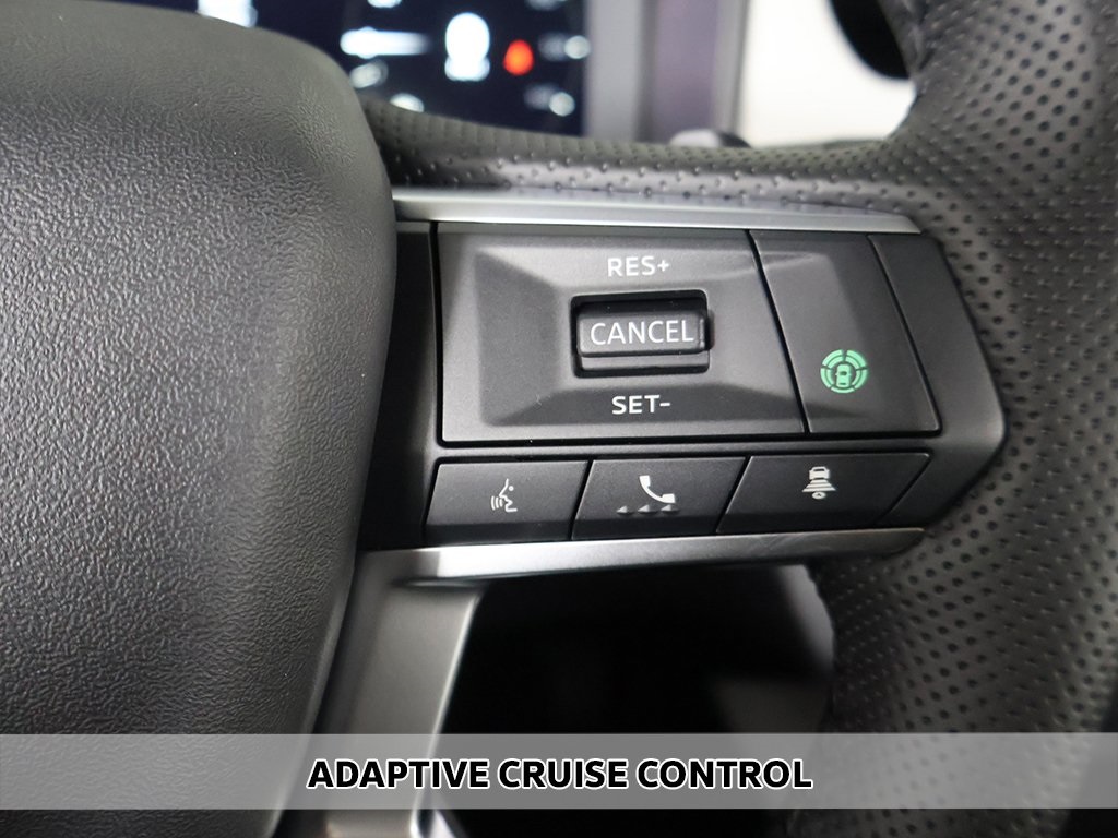 2025 Mitsubishi Outlander SE photo 4