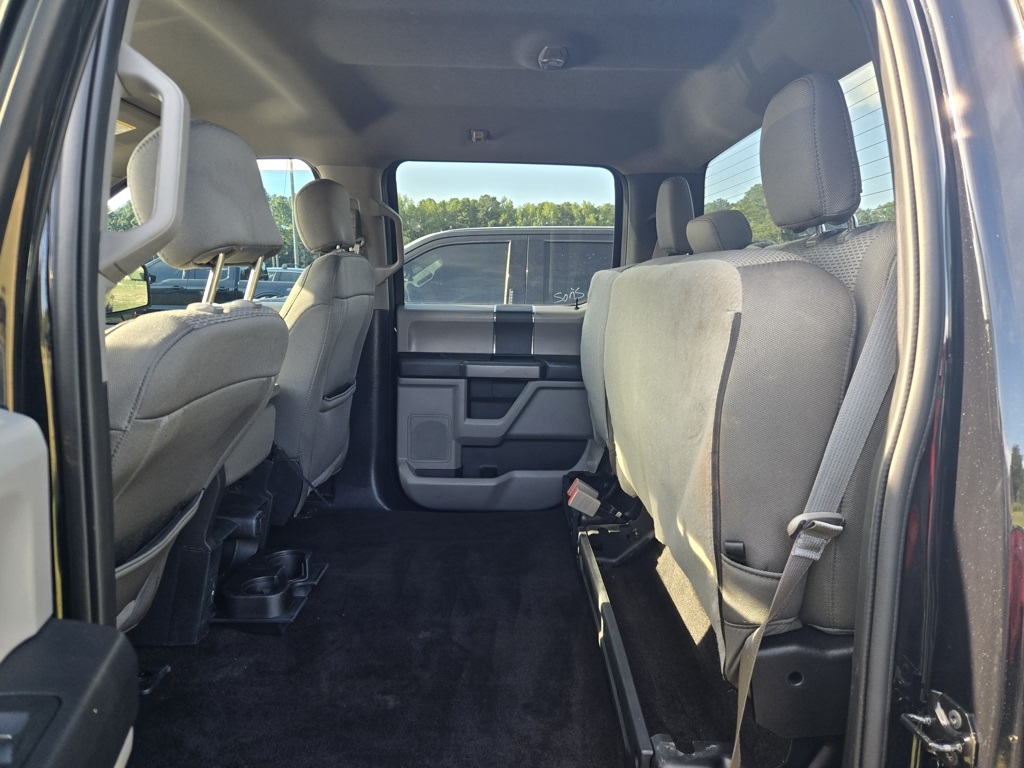2020 Ford F-150 XLT photo 2