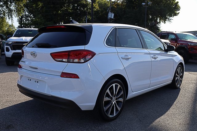2018 Hyundai Elantra GT Base photo 8
