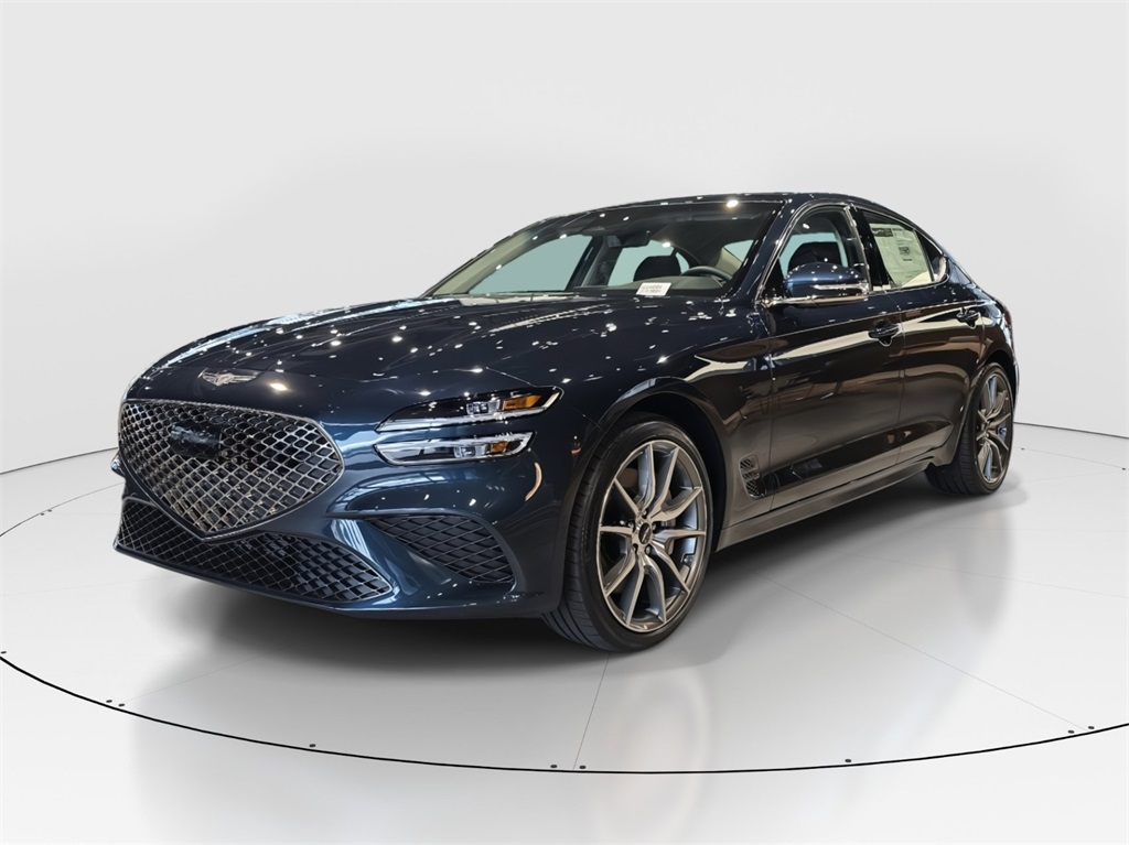 2025 GENESIS G70 Standard's photo
