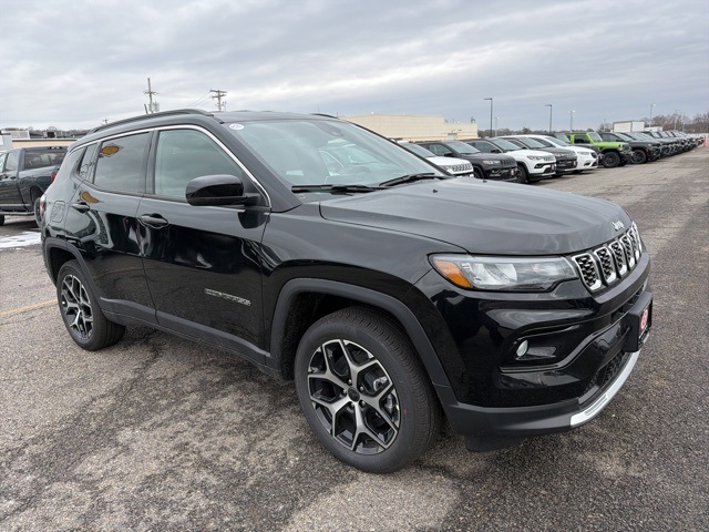 2026 Jeep Compass Limited's photo