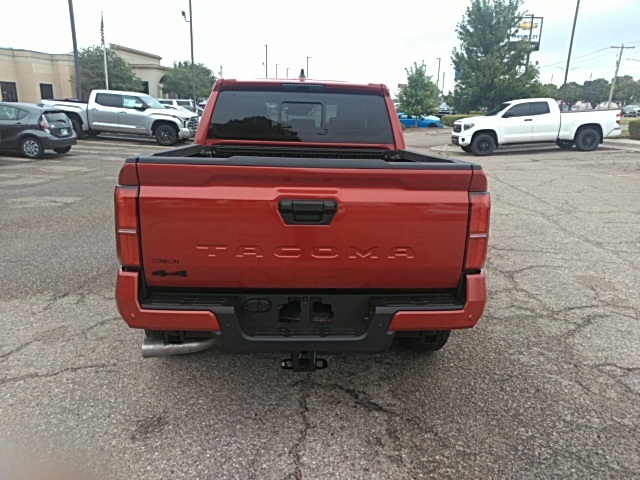 2025 Toyota Tacoma Off-Road TRD photo 16