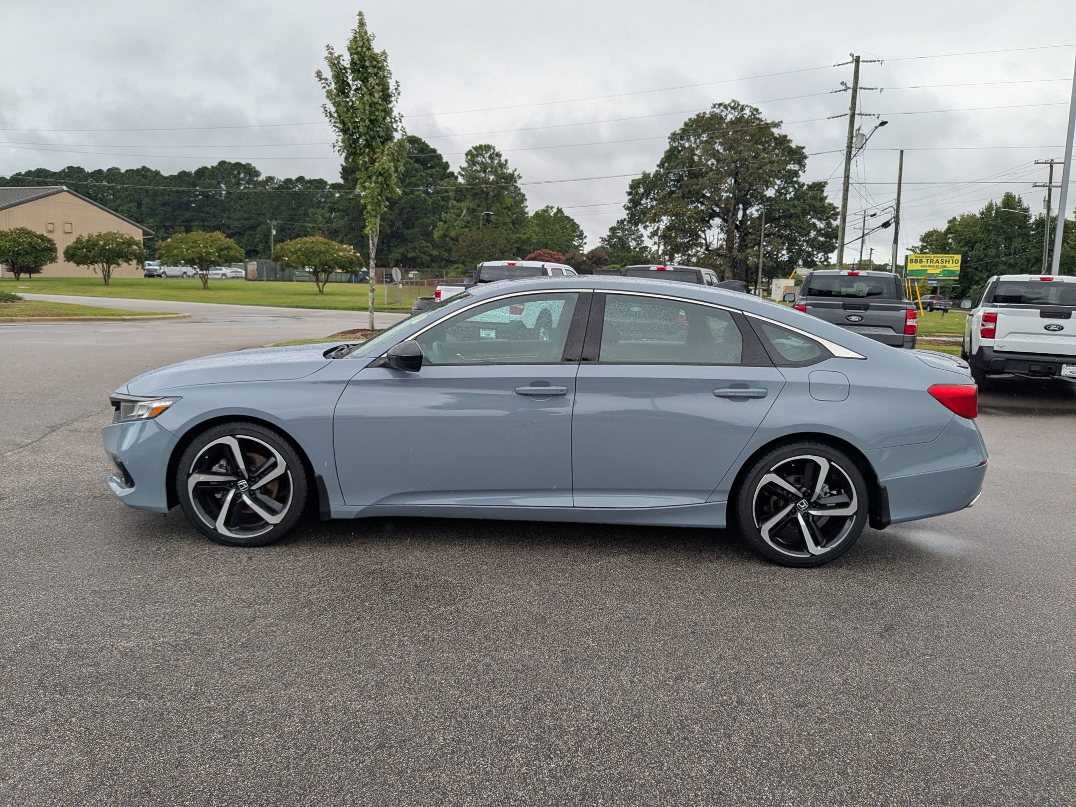 2022 Honda Accord Sport 2.0T photo 10