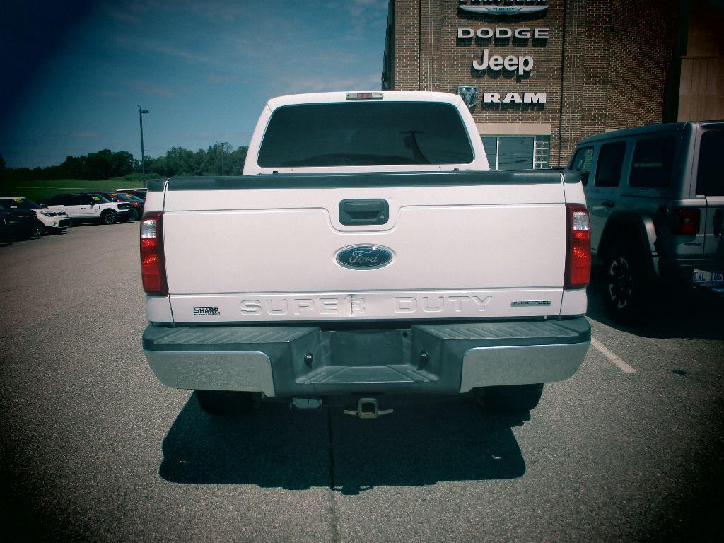 2015 Ford F-250 XLT photo 15