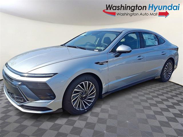 2025 Hyundai Sonata Hybrid SEL photo 3