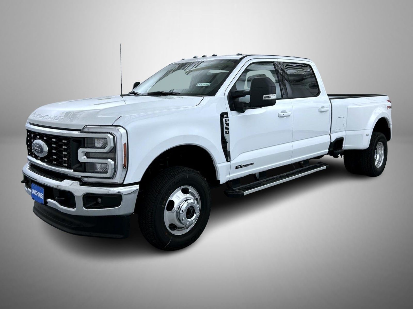 2026 Ford F-350 Super Duty XLT's photo