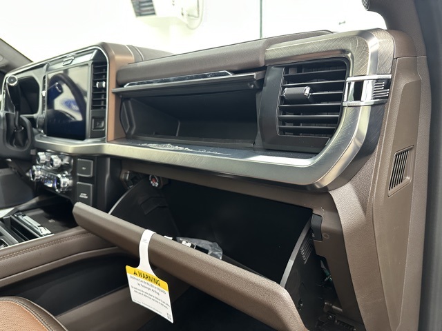2026 Ford F-350 King Ranch photo 10
