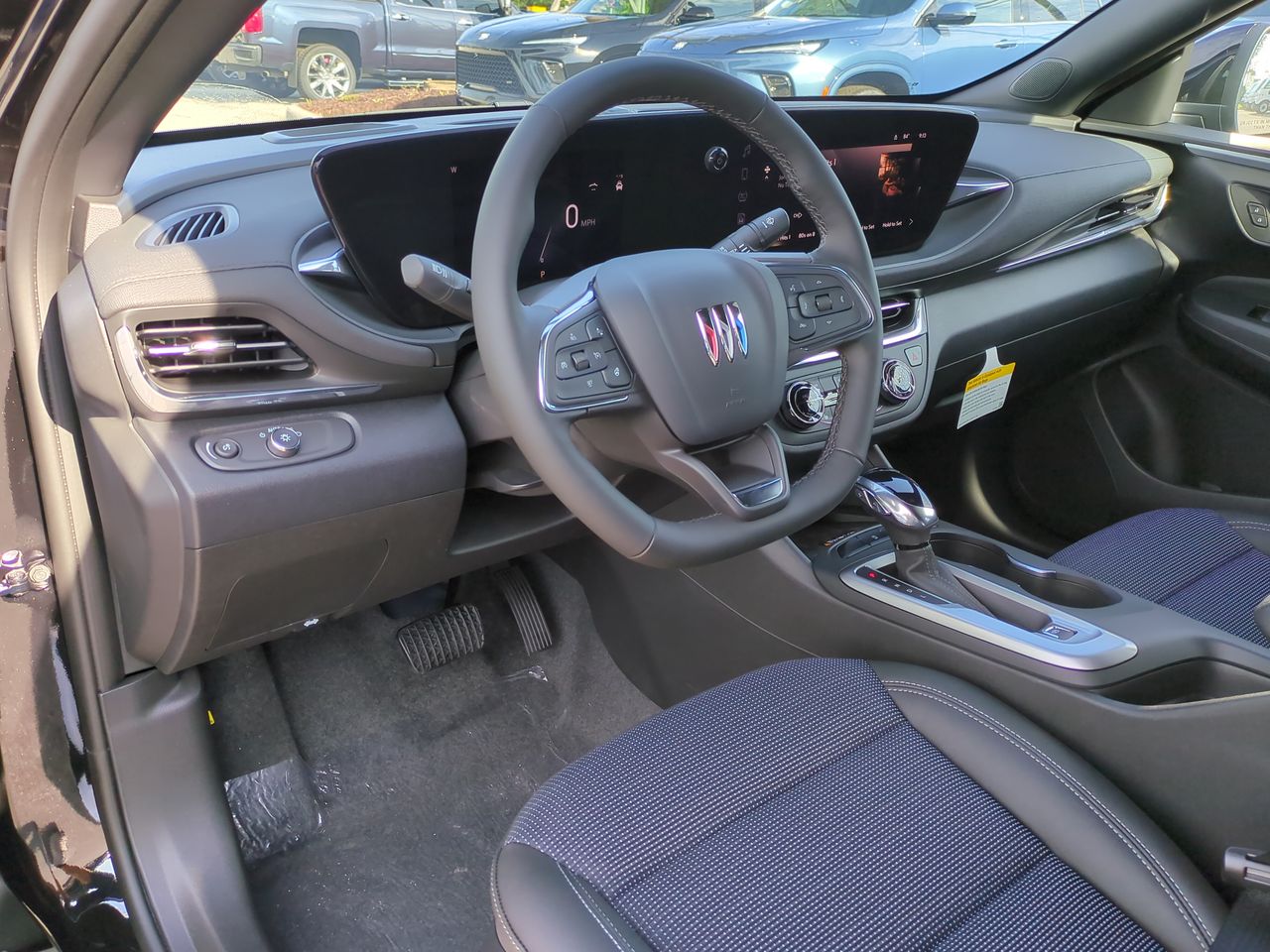 2025 Buick Envista Preferred photo 11
