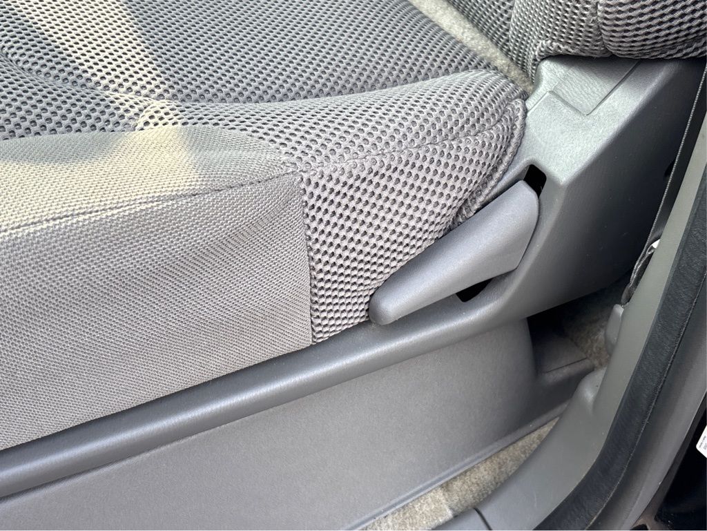 2018 Nissan Frontier SV photo 22