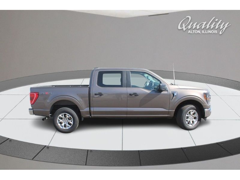 2023 Ford F-150 XLT photo 3