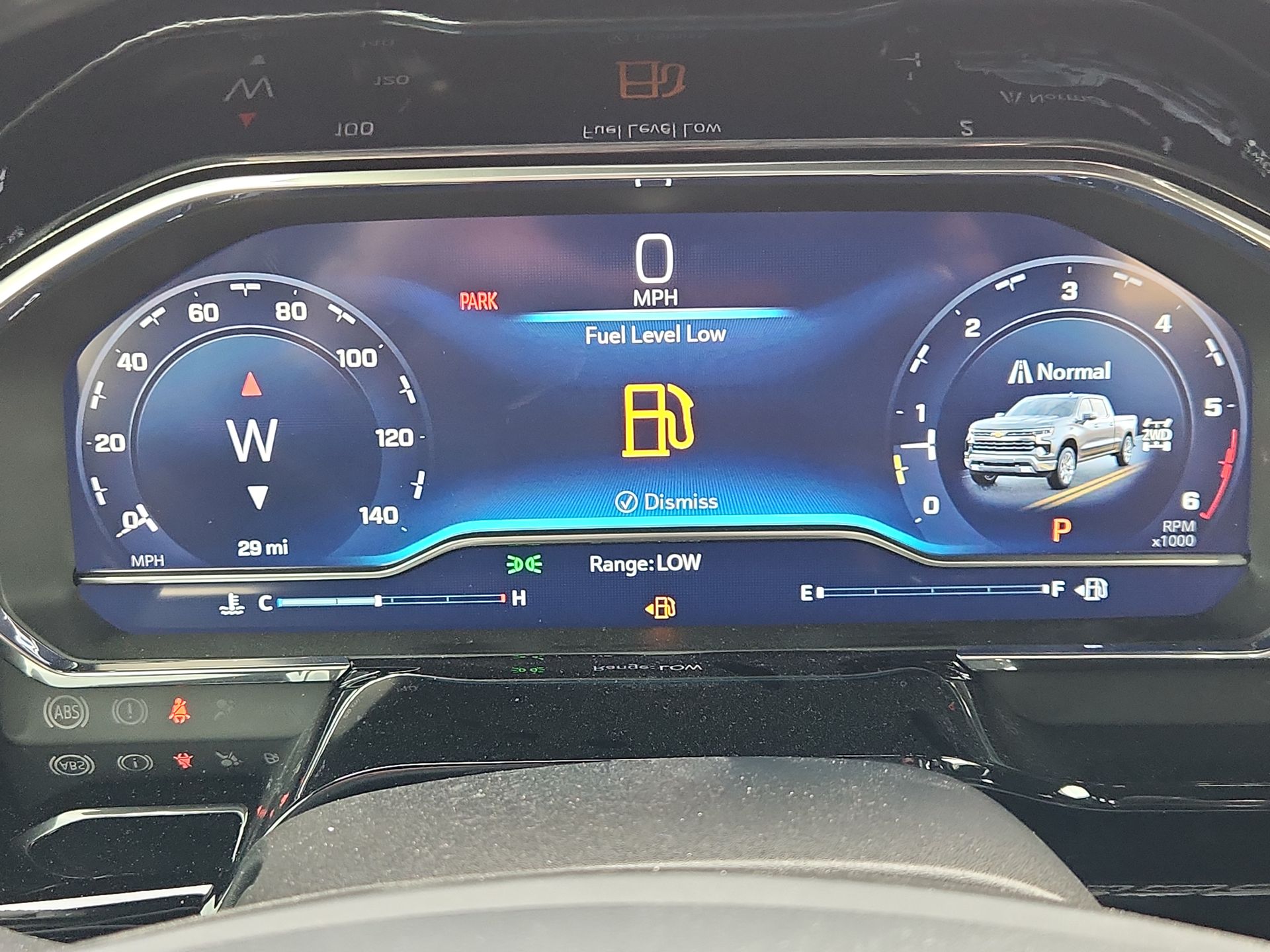 2025 Chevrolet Silverado 1500 RST photo 11