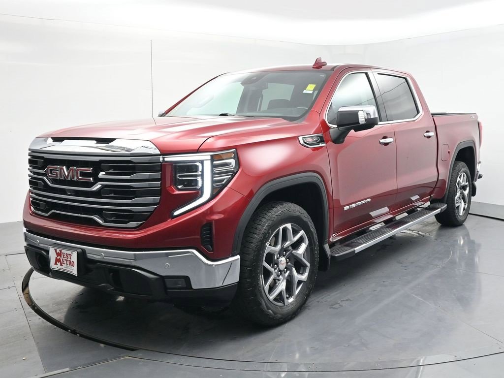 2022 GMC Sierra 1500 SLT's photo
