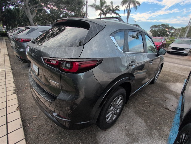 2025 Mazda CX-5 2.5 S Preferred photo 11