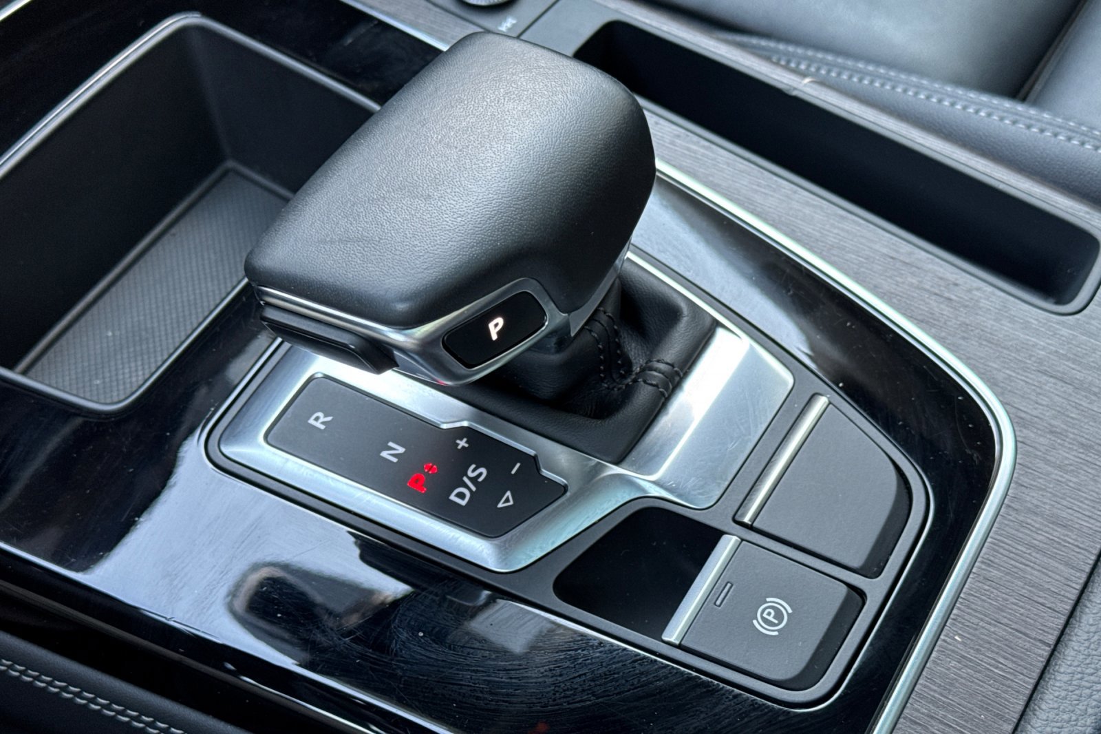 2024 Audi Q5 S line Premium Plus photo 18