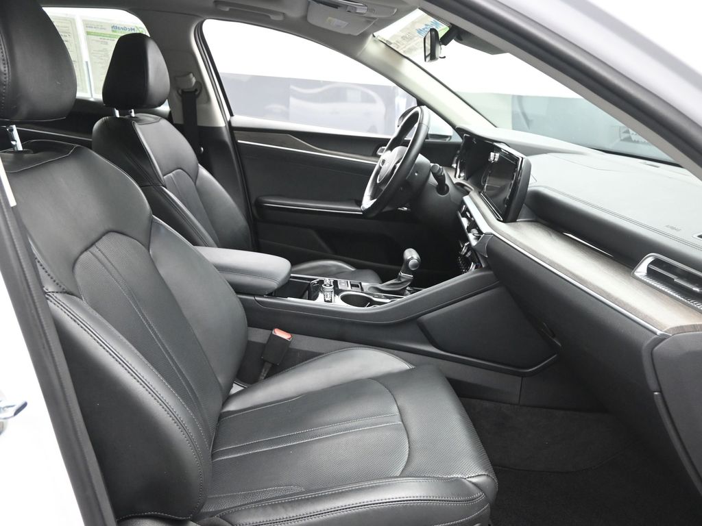 2022 Kia K5 EX photo 5