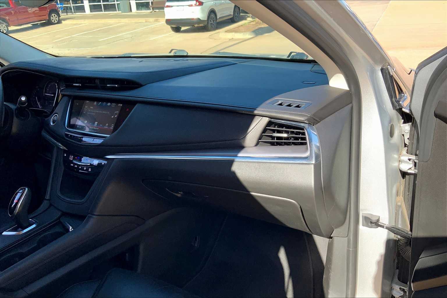 2017 Cadillac XT5 Luxury photo 16