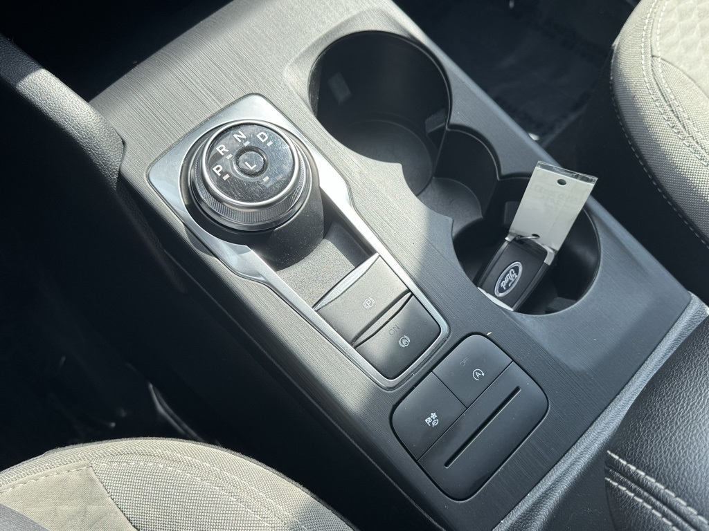 2022 Ford Escape SE Sport photo 32