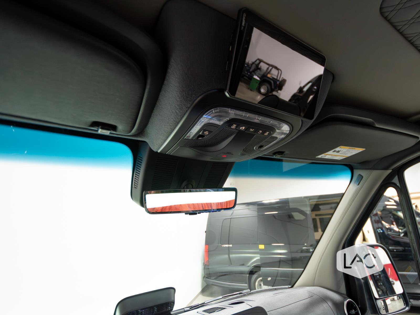 2025 Mercedes Benz Sprinter 3500 photo 18
