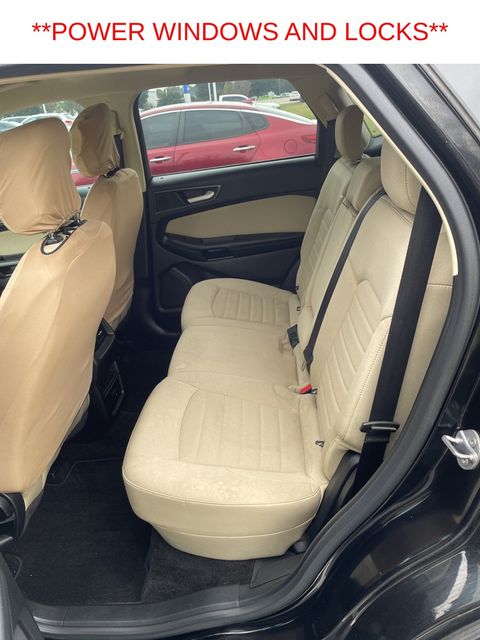 2017 Ford Edge SE photo 6