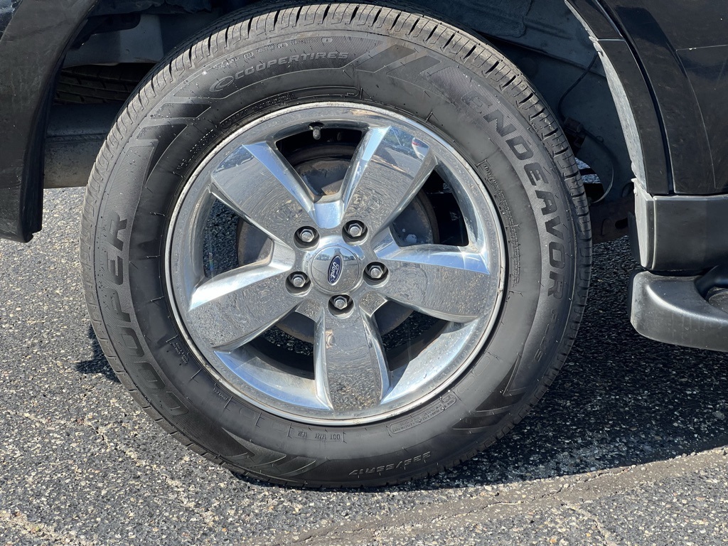 2010 Ford Escape Limited photo 13
