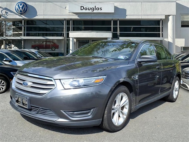 2015 Ford Taurus