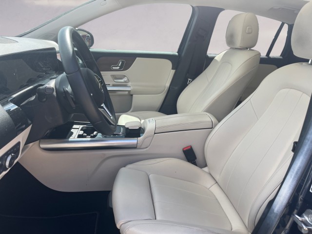 2023 Mercedes Benz GLA 250 photo 9