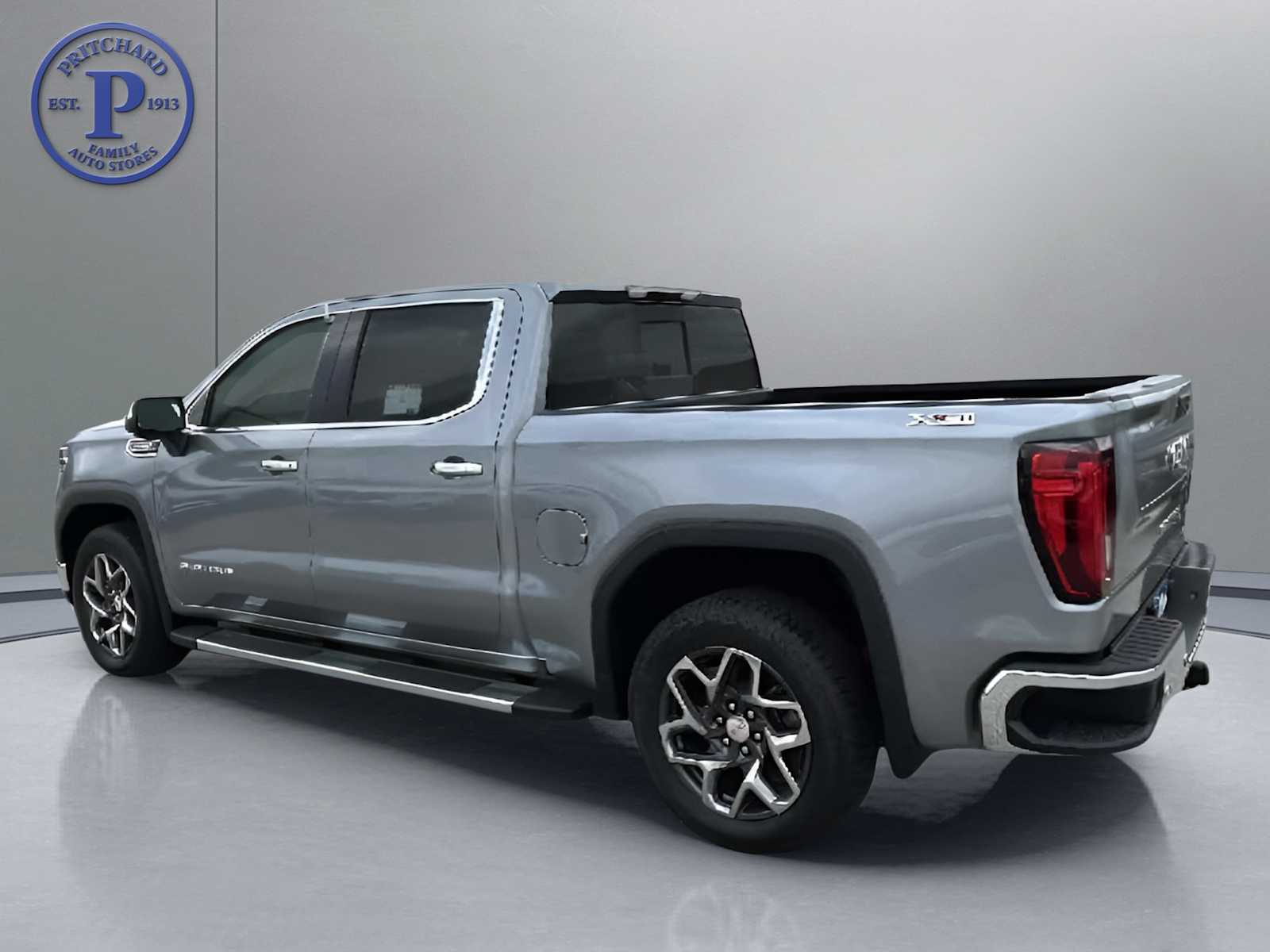 2025 Gmc Sierra 1500 SLT photo 4