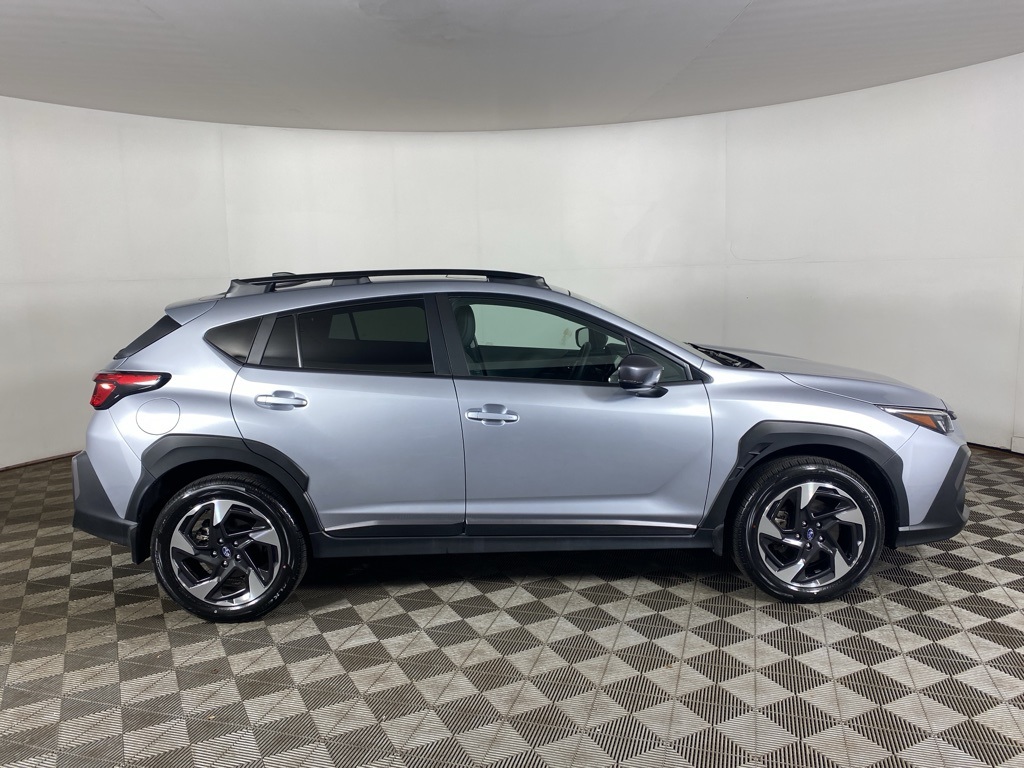 2024 Subaru Crosstrek Limited photo 2