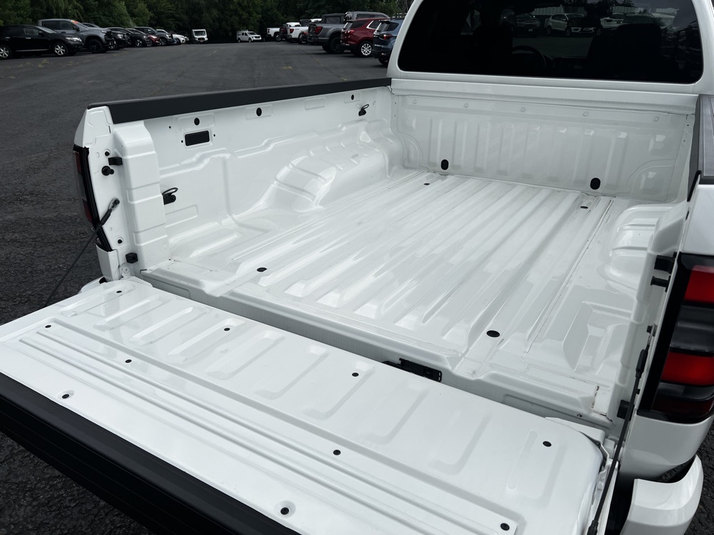 2025 Nissan Frontier SV photo 19