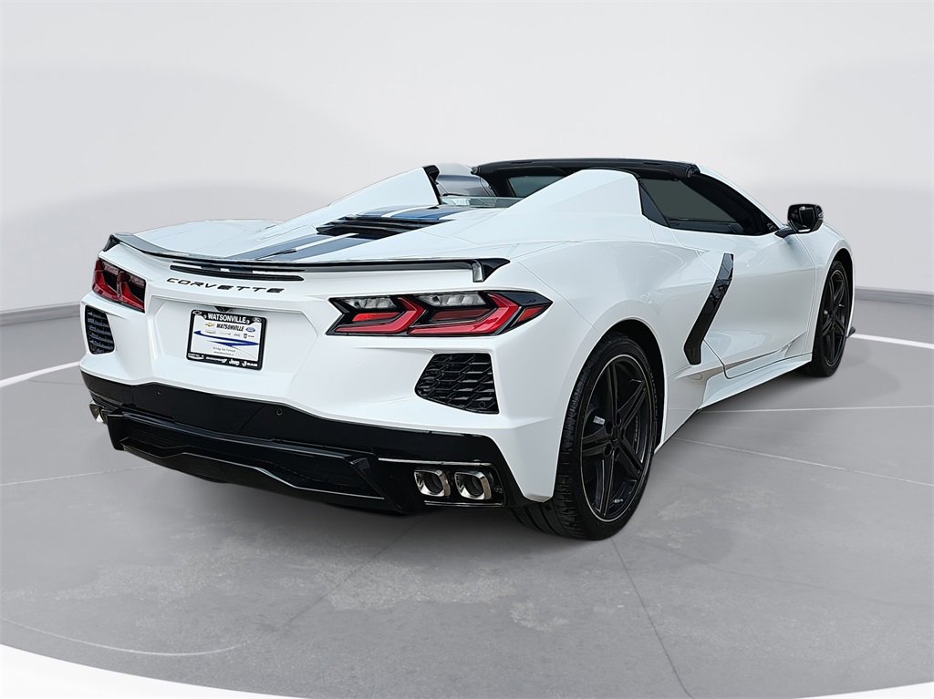 2025 Chevrolet Corvette Stingray 1LT photo 3