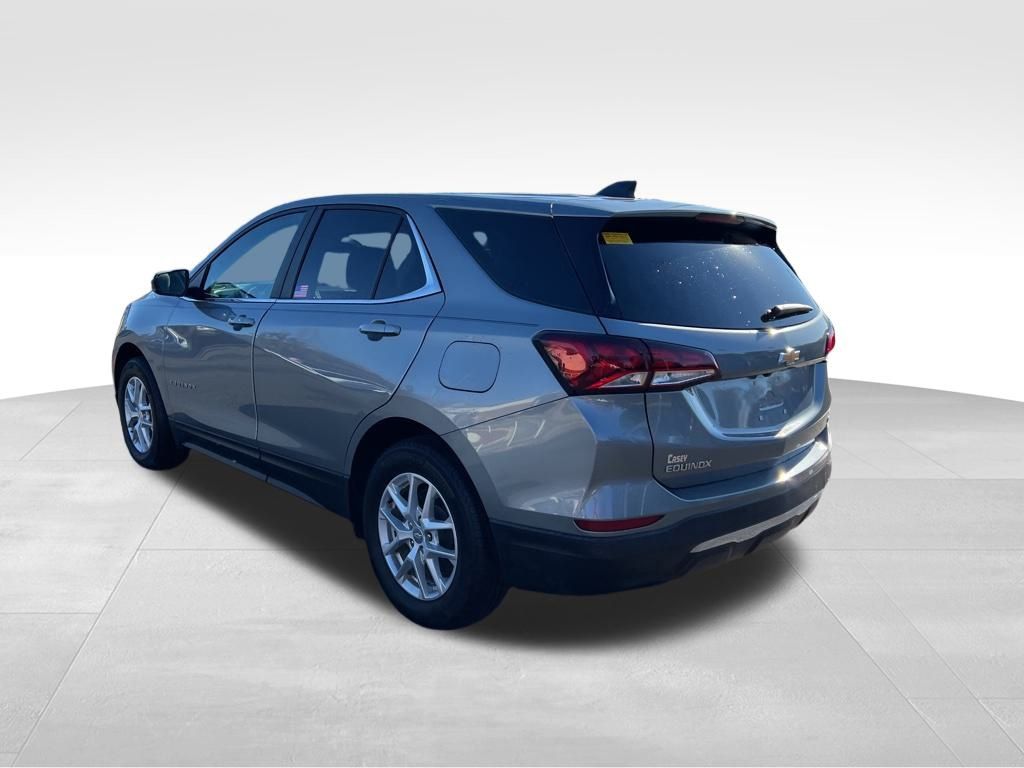 2023 Chevrolet Equinox LT photo 3