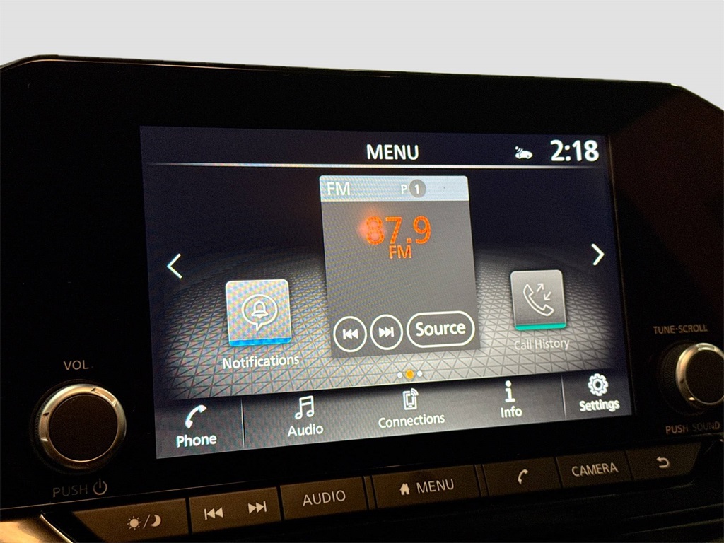 2025 Nissan Pathfinder SV photo 25