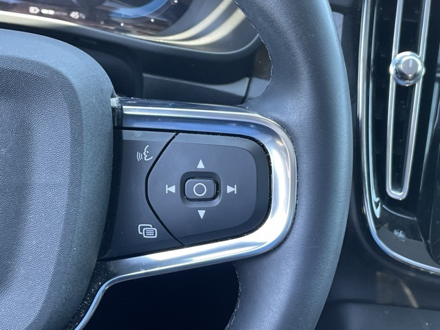 2022 Volvo C40 Recharge photo 18
