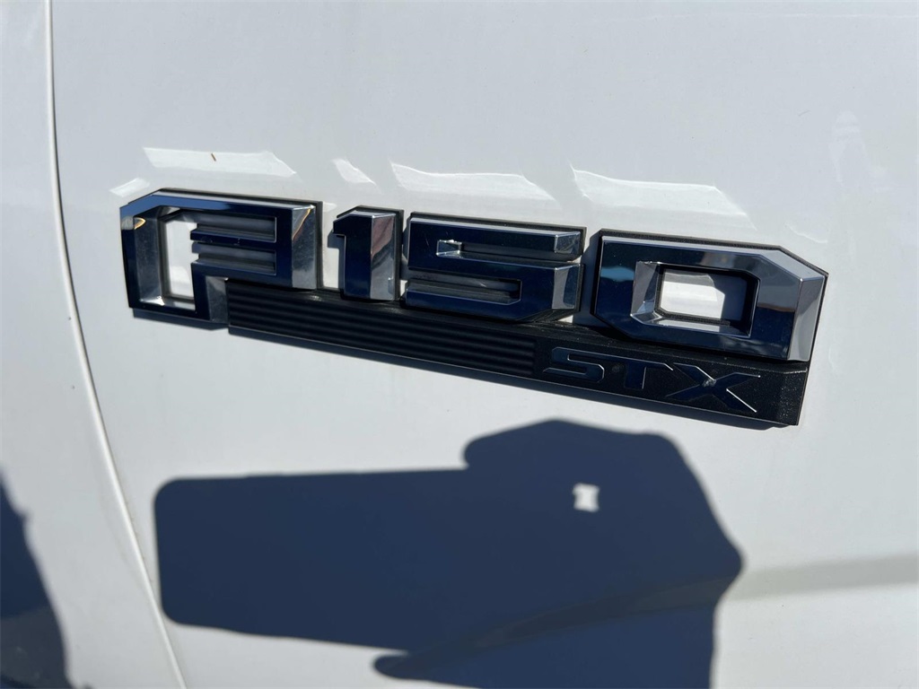 2018 Ford F-150 XL photo 3