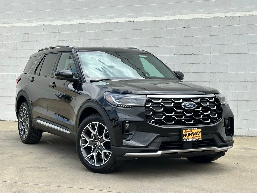2025 Ford Explorer Platinum