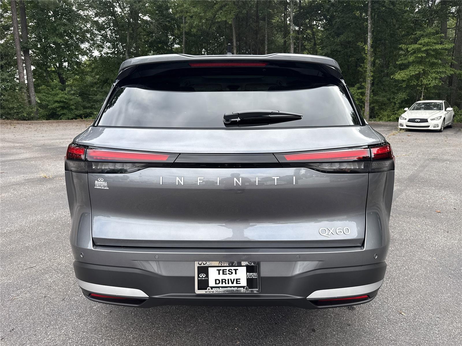 2026 Infiniti QX60 Pure photo 4